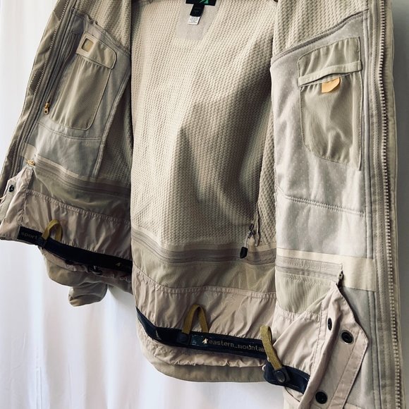 EMS Beige Ski/Snowboard Jacket - Picture 8 of 10